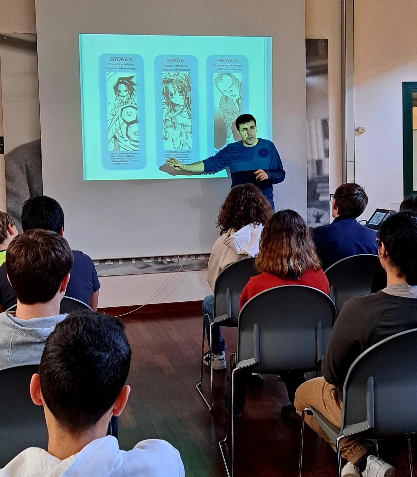 Incontri con le terze medie in biblioteca